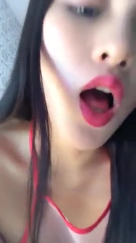 情趣内衣自拍小穴发给别人看