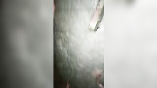 【奇葩啪啪】和邻家白嫩小美女户外偷情啪啪 站在坦克上打炮 这样的性爱体验有谁试过 跪舔J8 后入内射 高清源码录制