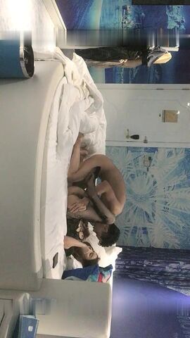 【文轩探花】巅峰之夜，极品女神，苗条高颜值情趣黑丝，美乳翘臀，花式啪啪