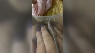 艺校毕业漂亮美女丝模雨馨宾馆被摄影师潜规则透明丝袜大屁股是个大排量的好车附图138P+视频2V1