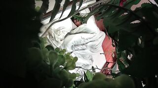 主题酒店绿叶房偷拍大叔跨年夜吃宵夜灌醉嫩妹子开房各种玩弄草逼