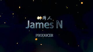 最新AV剧情演绎新作-黑丝空姐出门被袭击拖回宿舍迷晕强操 高跟黑丝 完美身材 穿空姐制服爆操 高清720P完整版