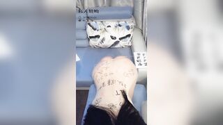 最美2020极品爆乳女神『私人玩物』11月定制版新作-主人的豪乳女仆 淫语呻吟 独享淫荡专用 高清私拍55P 高清720P版