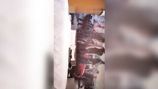 身材丰满性感的极品网红脸大奶美女酒店被长屌男折腾的嗷嗷大叫,套子都干破了还没射,换个新的继续猛干.国语!