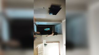 【伟哥寻欢】，俏丽小少妇，瓜子脸大眼睛，手法轻柔专业，翘乳漫游，毒龙，口活给力，高清源码录制