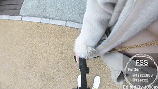 【重磅推荐】知名Twitter户外露出网红FSS冯珊珊酒店露出广场外被大叔当众调戏