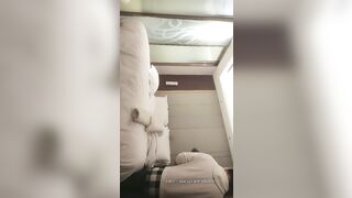 【文轩探花】，壹屌代班，约操大胸外围，风骚小姐姐魅惑勾人，乳浪翻滚床边暴插