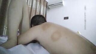 按摩店小粉灯村长出击路边小按摩店草翻20岁出头那个嫩妹子