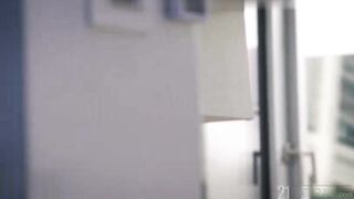 Mona Blue - Sweet Awakening - 050721