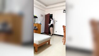 最新流出推特网红姐妹花嫩妹【我爱天体❤️月和影&Anzuo】户外极限露出 原版套图124P+2V1