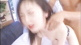 纯天然超级美的清纯玉女，哇哇叫的叫床声音很动听，请带上耳机