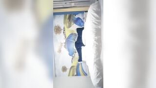 【小天娱乐】，七天上场，2800网约外围女神，实力猛男各种角度给足，一波波高潮来袭妹子爽炸了