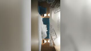 【小忒太累探花】，兄弟深夜一起干，两男两女激情4P，床上一对儿床下一对儿，乳浪娇喘这画面真是太淫靡刺激