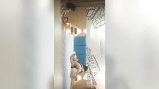 【小忒太累探花】，兄弟深夜一起干，两男两女激情4P，床上一对儿床下一对儿，乳浪娇喘这画面真是太淫靡刺激