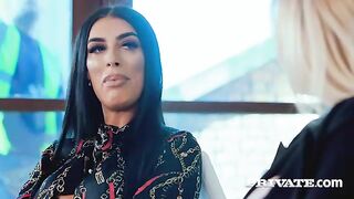 【麻花免费视频】PrivateMILFs - Ava Koxxx - Busty MILF Seduces Handyman