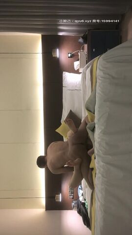 【麻花免费视频】【午夜寻花】，大神爱徒精彩首秀，苗条大长腿小姐姐，抠穴观音坐莲深得师傅精髓，高清源码录制