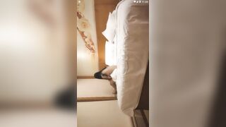 【麻花免费视频】【小马寻花】，足浴店重金忽悠小妹妹下海，酒店开房啪啪，娇羞清纯，胴体诱人，角度专业激情四射