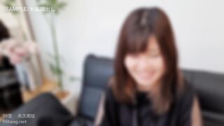 【麻花免费视频】黑衣小美女趴在胯下用猛力的舔吸技术吞吐起伏销魂欲望挡不住投降高潮射了1080P高清