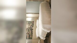 【麻花免费视频】【小马寻花】，几十万粉丝要求返场，极品抽搐妹，女神背着男友兼职，大长腿高颜值，高潮迭起撸管佳作