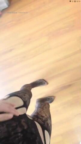 【麻花免费视频】天使般的脸蛋儿魔鬼般的身材形容的就是她，170CM身高9头身大长腿艺校女神下海，不愧是学舞蹈的