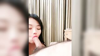 【麻花免费视频】骚人妻居家性爱直播被操的满屋子呻吟声