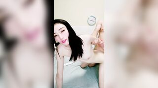 【麻花免费视频】性爱姐姐居家玩弄淫穴勾引哥哥大鸡巴爆干02