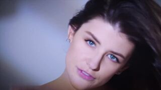 【麻花免费视频】丰满的职场女性为老板提供服务肛交获得最大的释放