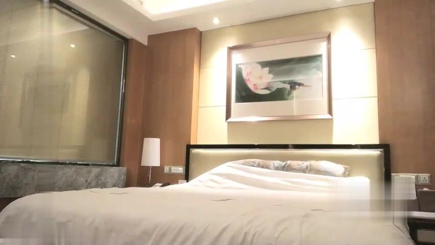 【麻花免费视频】约个甜美妹子啪啪口交摸逼上位骑坐抽插猛操