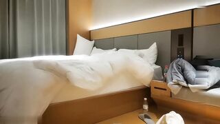 【麻花免费视频】酒店干甜美小骚货啪啪娇喘水多淫荡