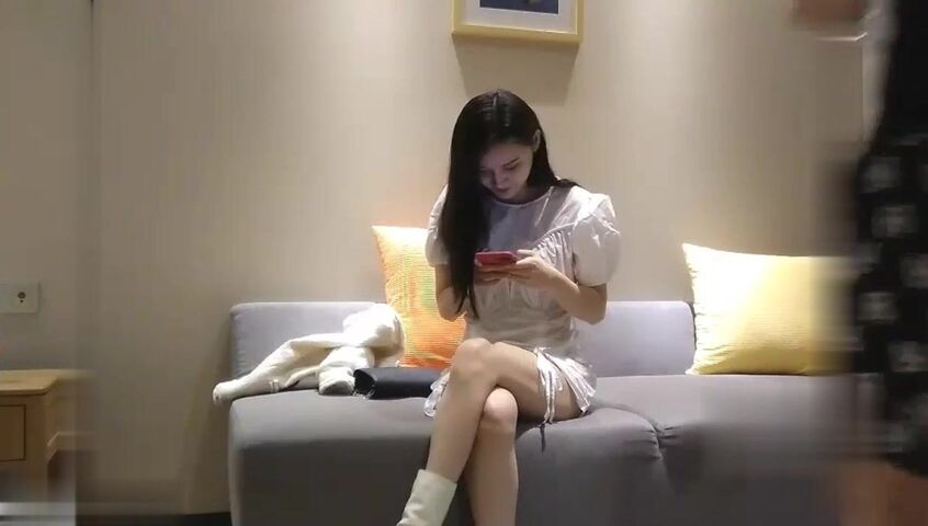 【麻花免费视频】陈导探花长腿极品美女白嫩大长腿玩弄