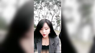 【麻花免费视频】户外野战玩弄各式侧入站立高潮不间断