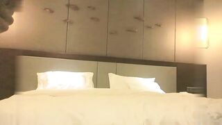 【麻花免费视频】约了个高颜值甜美大奶妹上位爆草抽插