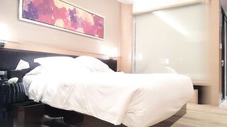 【麻花传媒视频】小宝寻花广州大圈外围00后小姐姐粉嫩酥胸鲍鱼