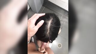 【麻花免费视频】《台湾情侣泄密》渣男背女友和其他女生在图书馆约炮被人发现被曝光