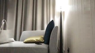 【麻花免费视频】极品黑裙高颜值甜美长腿妹，舌吻足交69互舔上位骑坐抽插，搞得舒服再到沙发侧入插嘴 截取视频