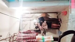 【麻花免费视频】儿子老大不小天天追着妈妈要操逼