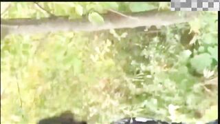 【麻花免费视频】【母子乱伦】儿子跟妈妈在公园，妈妈坐在儿子上身输出