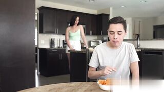 【麻花免费视频】继母的阴户然后你就可以把饱满淫穴高潮