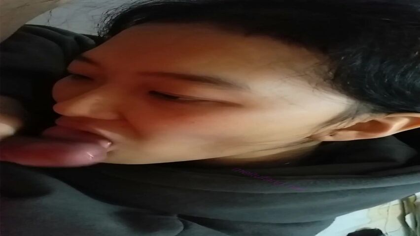 【麻花免费视频】极度反差清纯美丽大学生妹子 与男友性爱自拍流出私处又粉又水彼此搞的很快乐