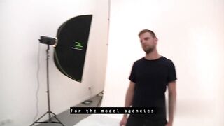 【麻花免费视频】巨乳法国摄影师被男模特操屁股疯狂打桩