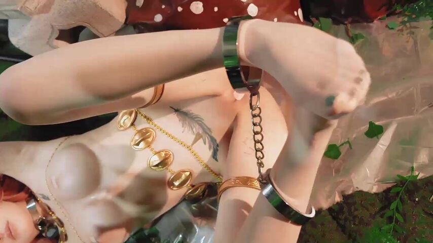 【麻花免费视频】微博网红福利姬超鹿八岁私拍作品哥布林女王