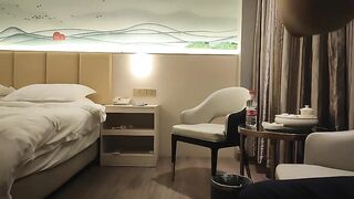 【麻花免费视频】外围圈漂亮小姐姐深夜赴约粉胸翘臀温柔细致