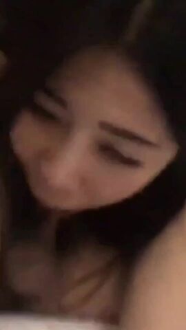 【麻花免费视频】宝妈群撩骚的各种宝妈尺度泄密流出，孕妇骚逼母狗母乳喷射