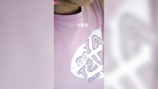 【麻花免费视频】广西真实母子乱伦，禽兽儿子下药强草亲妈，妈妈太宠儿子了