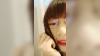 广师大二眼镜学妹按摩院勾引男技师让戴套干她中途小哥觉得戴套不爽把套拔了无套内射