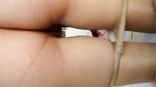 社会经验不足的女大学生被冒牌摄影师导演套路了宾馆私拍