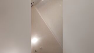 韩允儿黑丝性感装口交直男被后入爆操