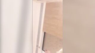 极品颜值花椒绿播女神【曼曼man】宾馆豪华套房被土豪粉丝五位数约炮啪啪