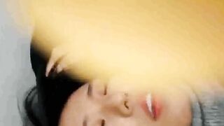 美女和男友躲避疫情在家除了做愛就是做愛