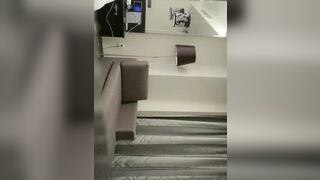 乔总全国外围约了个短裤妹子TP啪啪，沙发脱掉内裤扣逼口交后入猛操，呻吟娇喘非常诱人